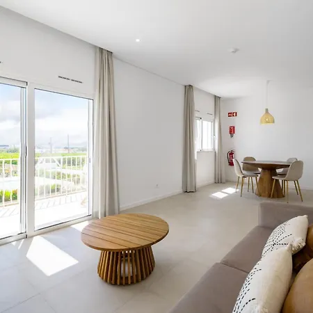 Apart-hotel Quinta De Bela-mandil